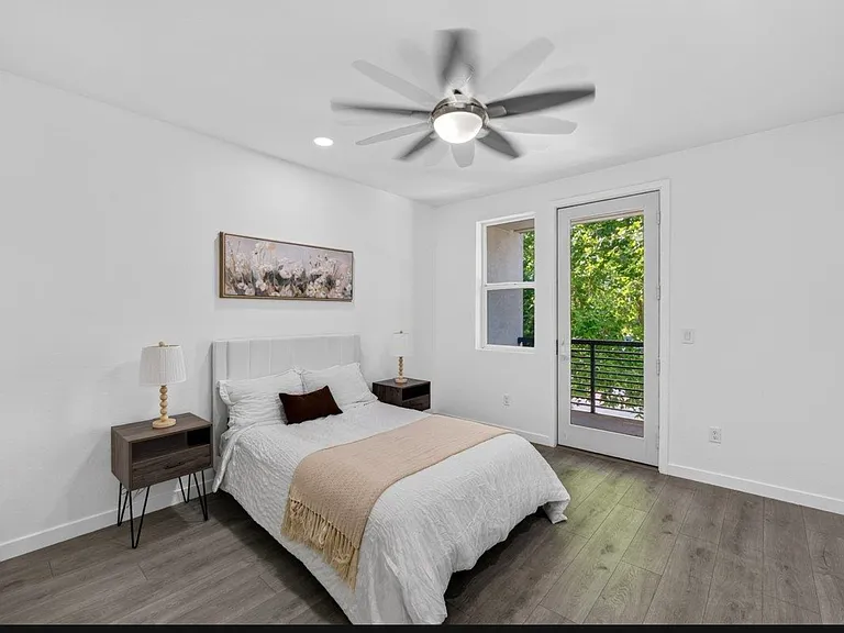 802 Garden St — Photo 5