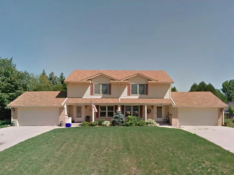 4040 Fountain Plaza Dr — Photo 2