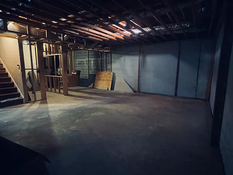 500 Crestview Ln — Photo 27