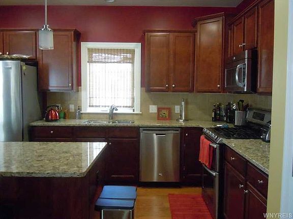 5th image of 5665 Southwestern Blvd Unit 37B