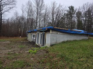 42 Frankfort Rd, Searsport, ME 04974