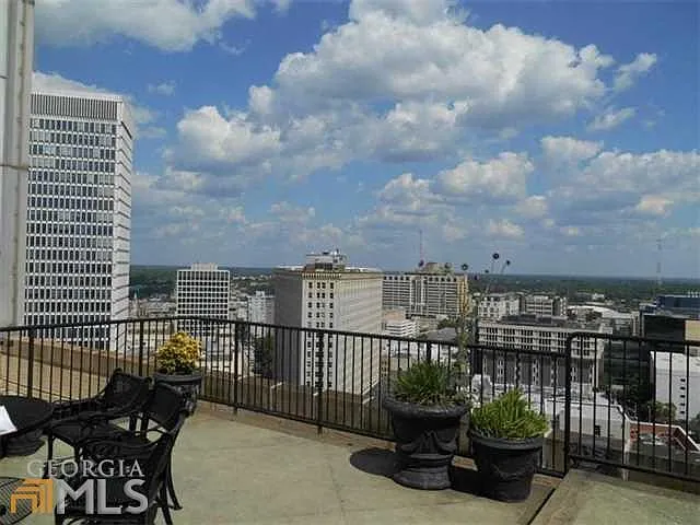 32 Peachtree St NW #1301 — Photo 20