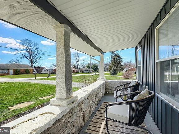 3rd image of 3449 Indian Rock Dam Rd