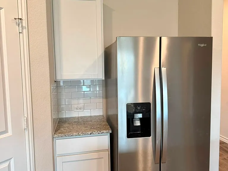 21230 Watercourse Way — Photo 5