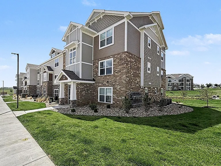 Trade Winds Apartment Homes — Photo 46