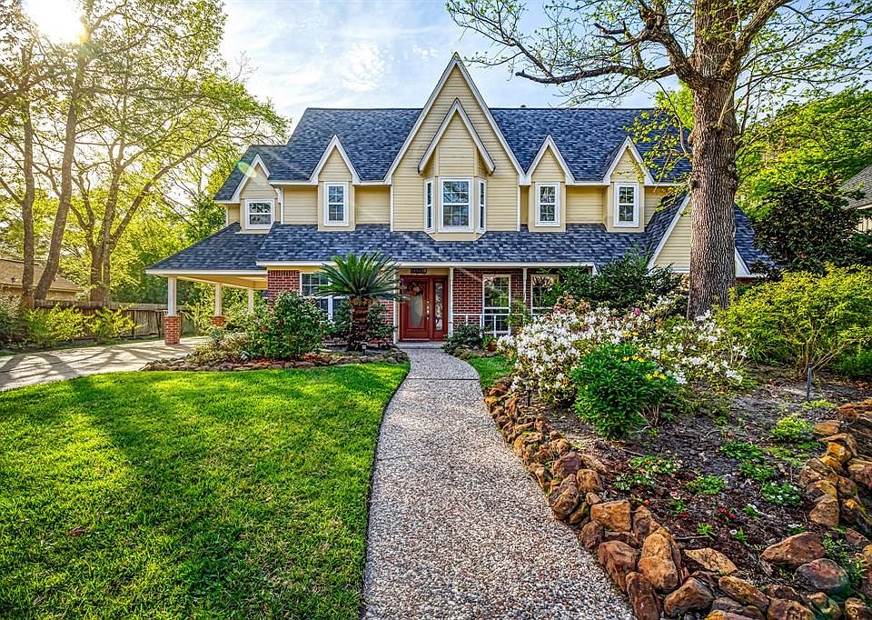 1st image of 2819 Deer Hollow Dr