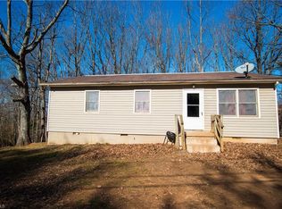 174 Eleanor Ave, Mount Airy, NC 27030