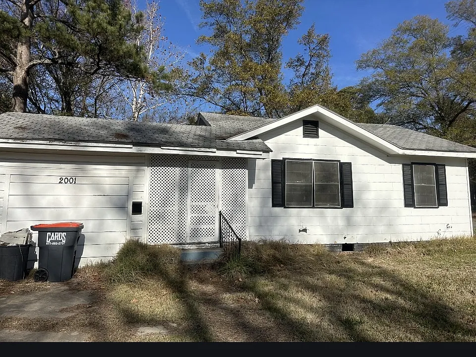 2001 W 28th Ave