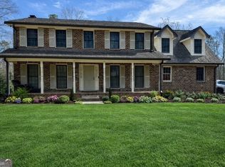 6980 Oak Leaf Dr, Fairburn, GA 30213