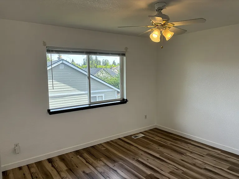 5491 Park Place Loop SE — Photo 30