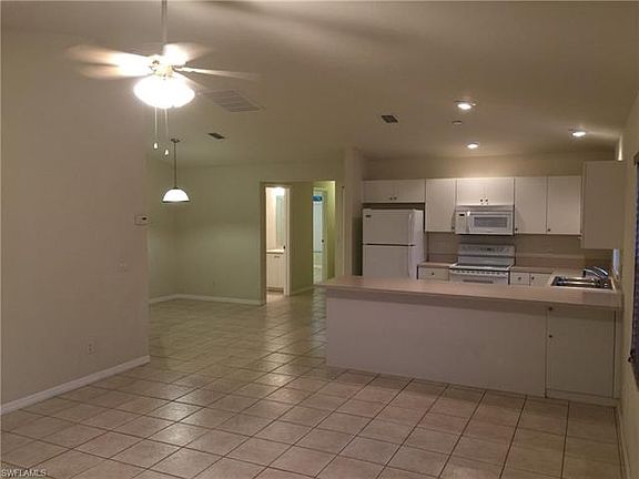 2nd image of 507 SE 23rd Pl