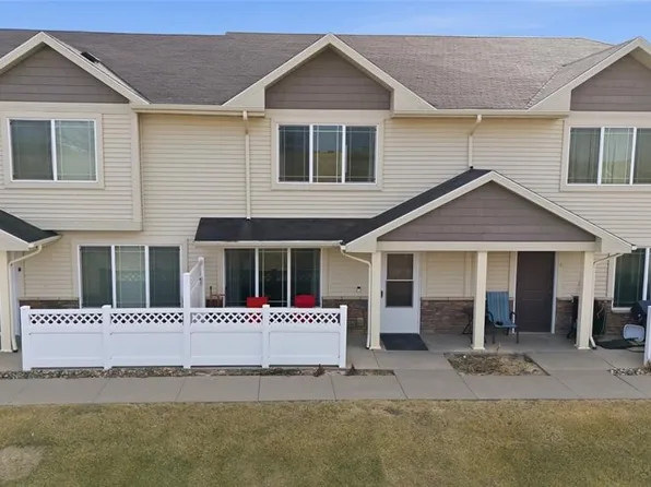 1401 N 6th St #3, Indianola, IA 50125