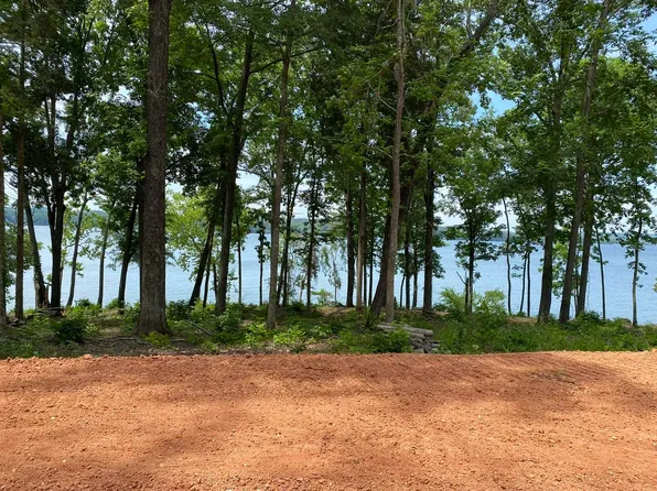 64 Spyglass Loop, Cherokee, AL 35616
