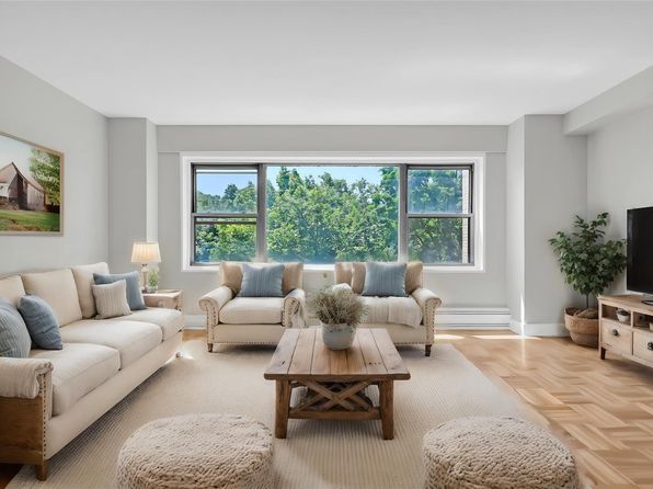 9 Fordham Hill Oval #3C, Bronx, NY 10468