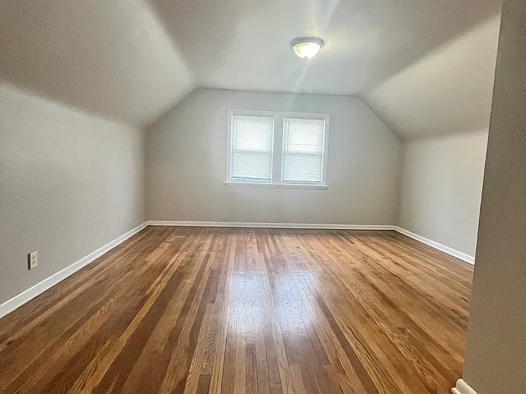 14906 Harvard Ave — Photo 13