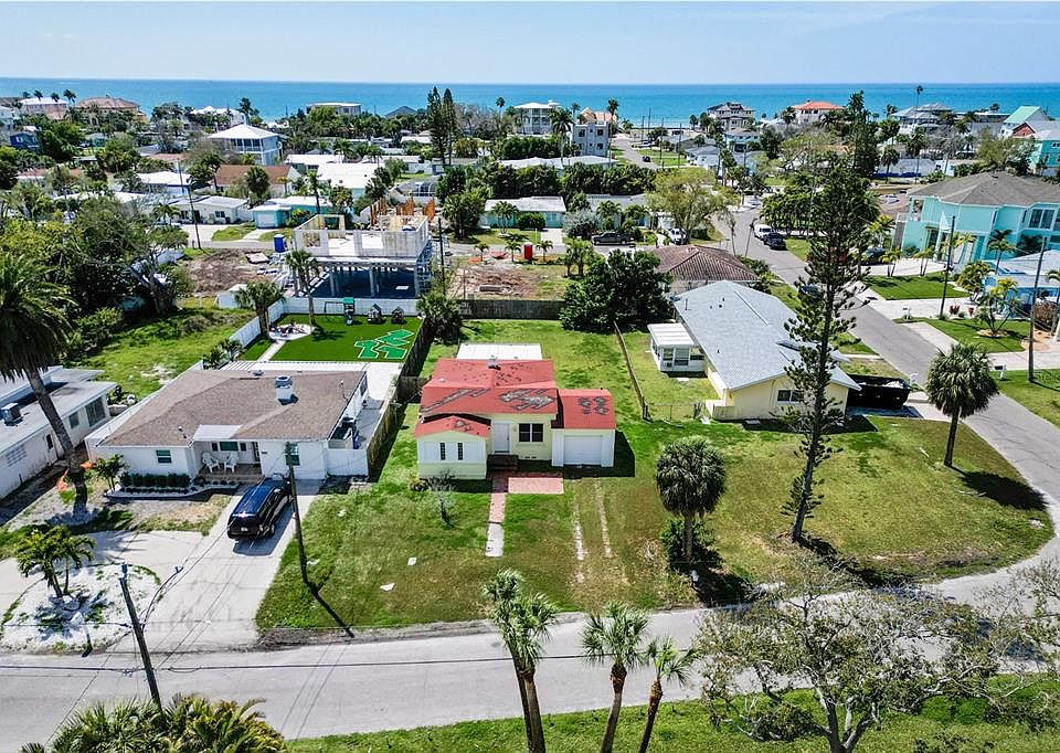 1st image of 15822 Redington Dr