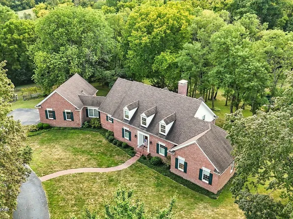 3720 Locke Ln, Prospect, KY 40059