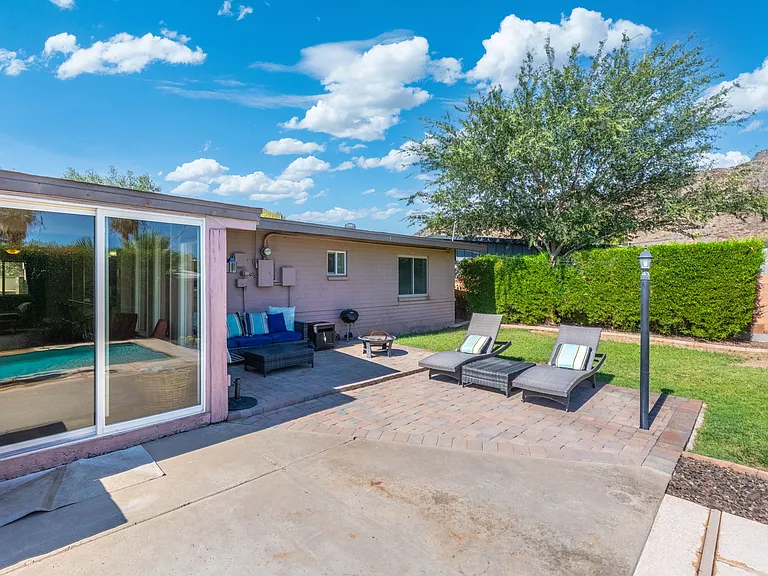 1231 E Diana Ave — Photo 34