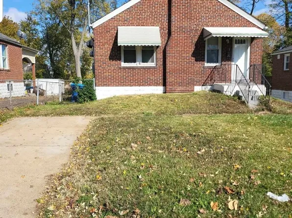 6733 Wynhill Dr, Saint Louis, MO 63133