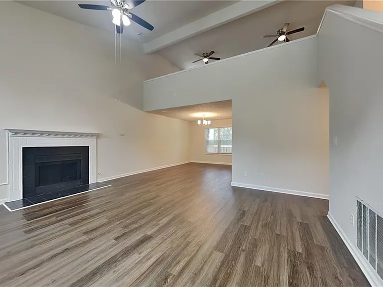 4740 Minden Chase — Photo 3