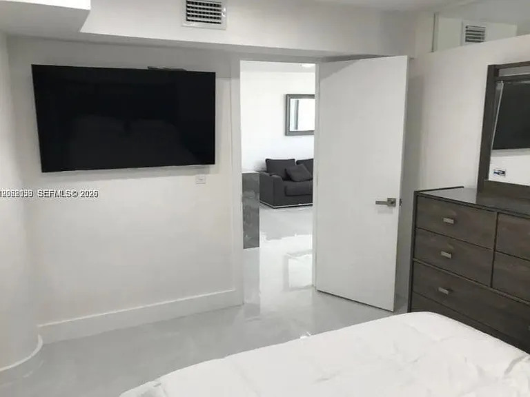 3725 S Ocean Dr #1507 — Photo 8