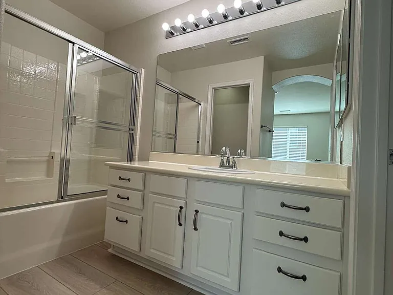 6446 Alexandri Cir — Photo 18