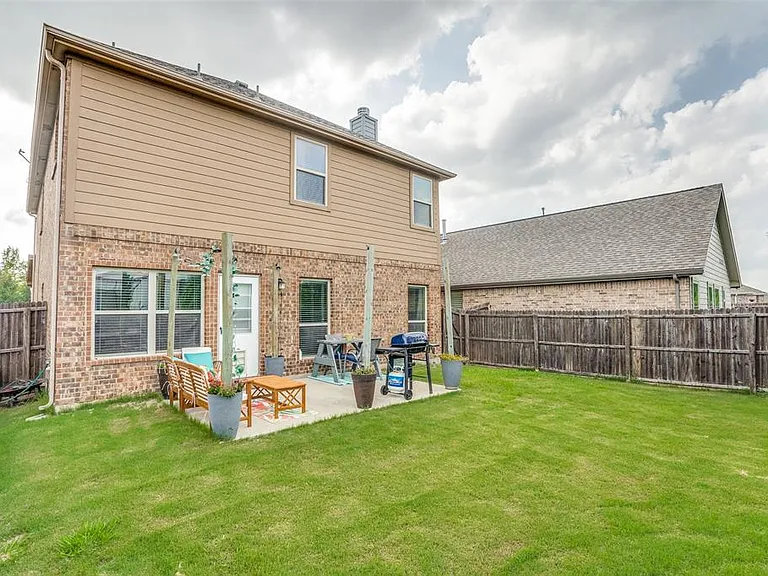 312 Black Bear Dr — Photo 33