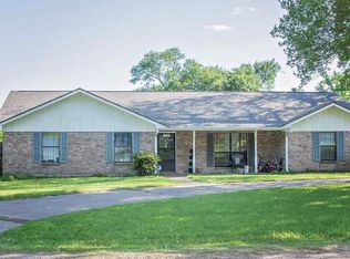 124 Marshall Ave, Alto, TX 75925
