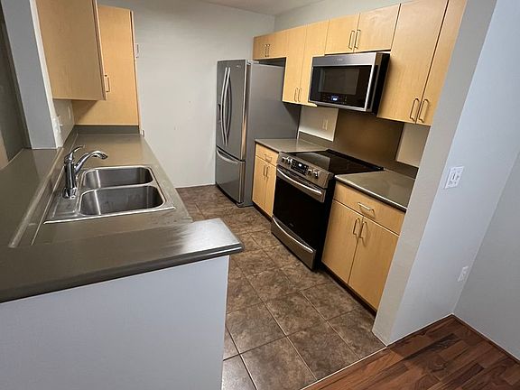 3rd image of 95-1008 Ukuwai St APT 107