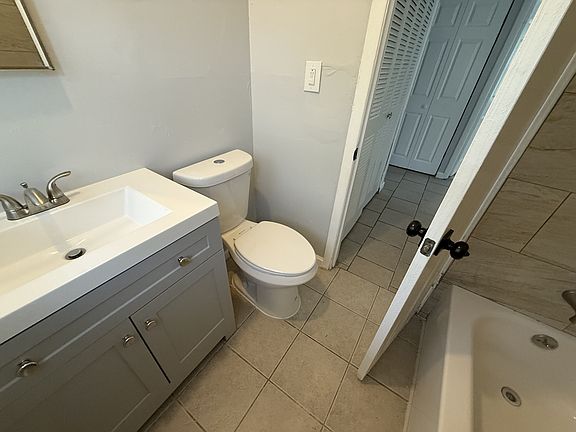 2nd image of 23 Bermuda Cir