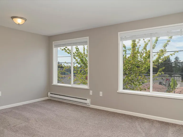 11024 4th Ave SW — Photo 14