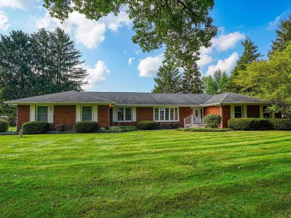 552 Sycamore Dr, Circleville, OH 43113