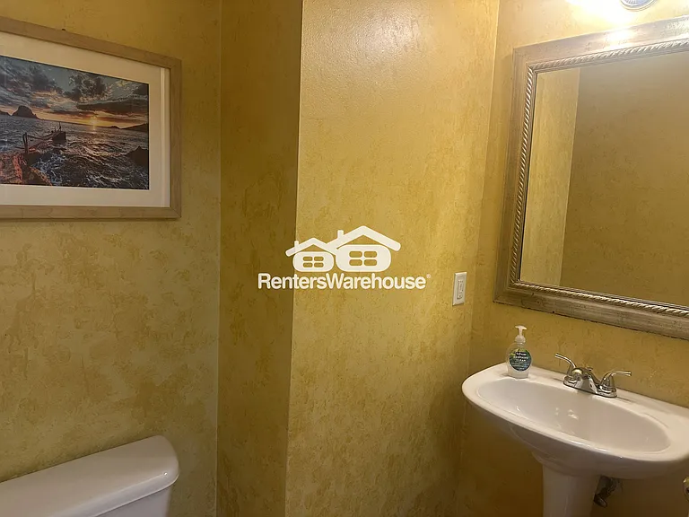 5613 Harvey Ct — Photo 13