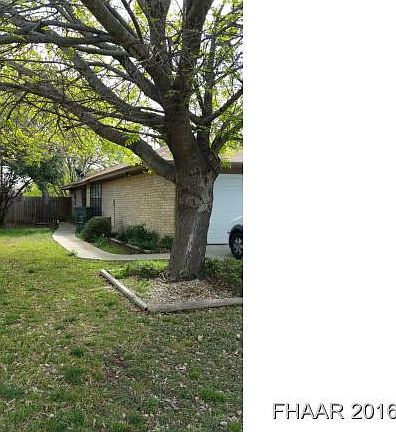3rd image of 202 Nancy Dr