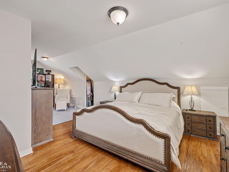 2189 Hollywood Ave, photo 25