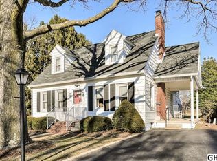 107 S George St, Mechanicsburg, PA