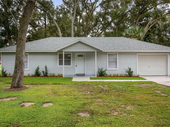 114 W Osceola Ct, Minneola, FL 34715