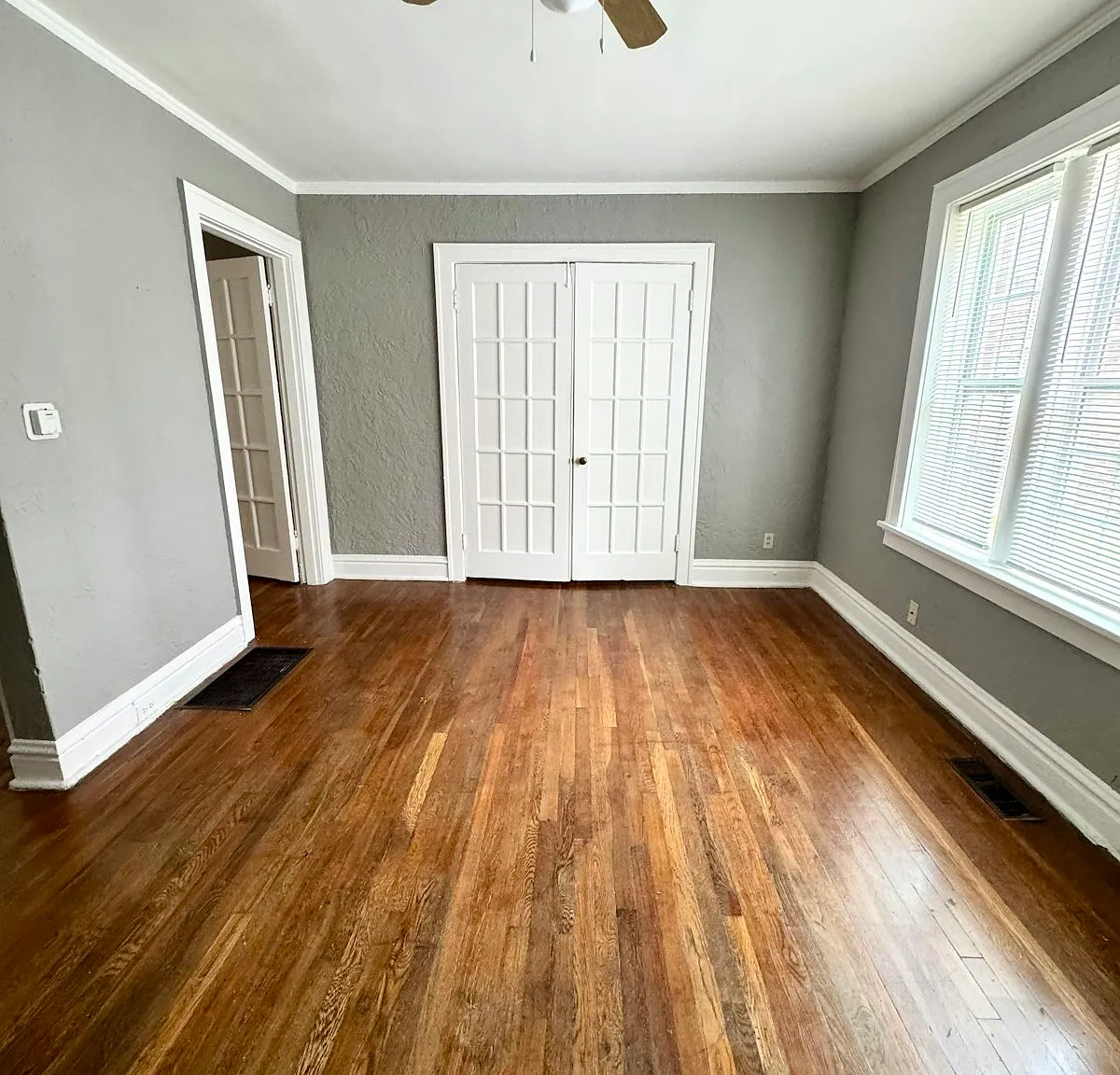 4223 Ellenwood Avenue, Unit 102 — Photo 3