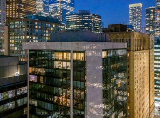 30 Wellington St E #2202, Toronto, ON M5E1S3