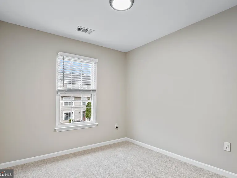 328 Moseby Ct #1 — Photo 11