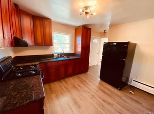 43 Monticello St, Monticello, NY 12701