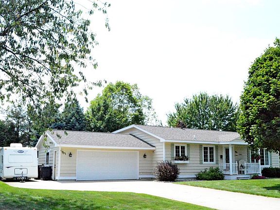 2nd image of 17482 Reenders Ct
