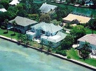 12901 Isabel Dr, Sanibel, FL 33957