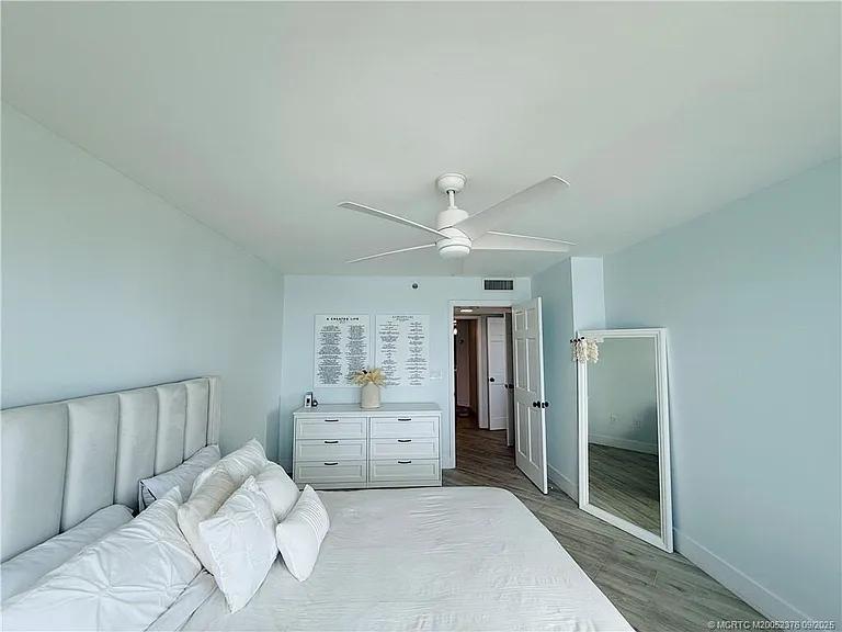 8800 S Ocean Dr #1201 — Photo 56