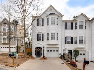 1524 Gathering Pl, Cumming, GA 30040