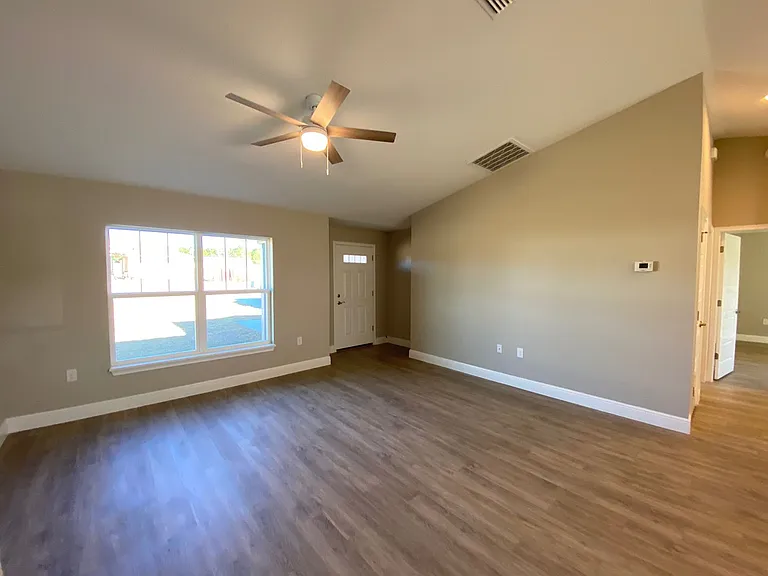 28 Juniper Dr — Photo 6