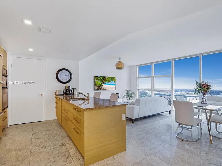 1830 S Ocean Dr #4707 — Photo 3