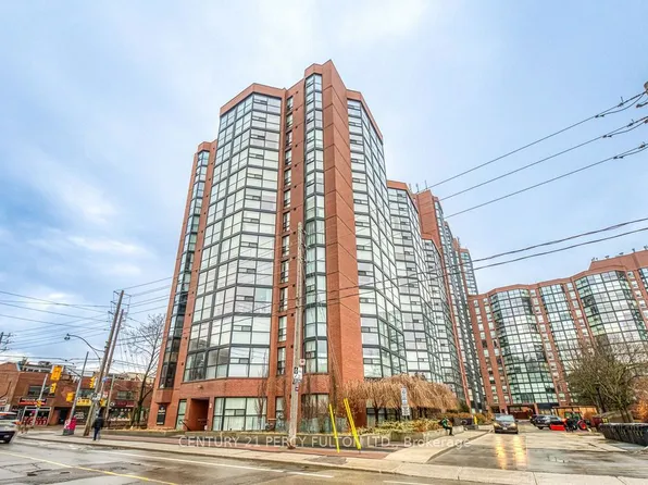 725 King St W #1201, Toronto, ON M5V 2W9