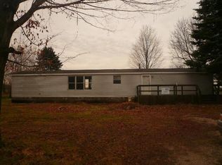 10101 E Eddy Rd, Bellevue, MI 49021