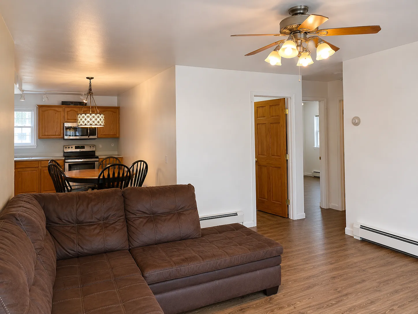 2 bed, 850 sqft, $1,850 — Photo 4